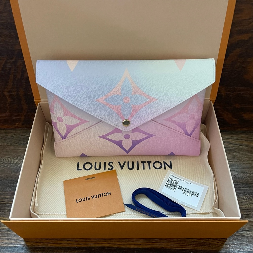 SOLD! Louis Vuitton Large Kirigami Sunrise Pastel - Picture 1 of 7